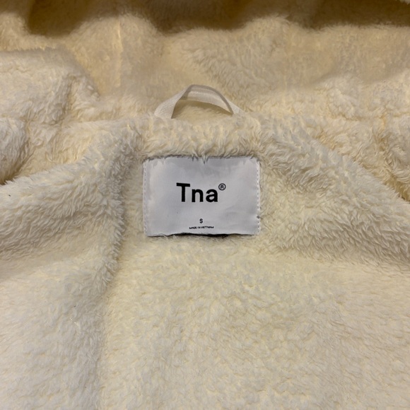 TNA Women's Cream Puffer Jacket - Picture 6 of 9